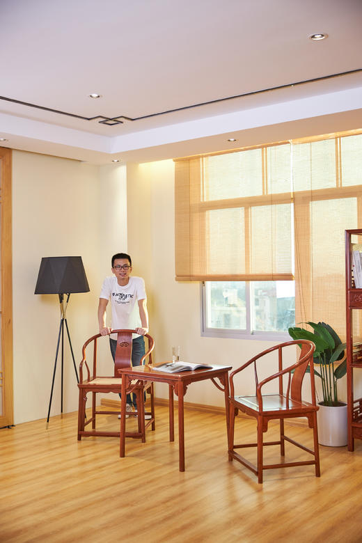 红桥红  家具严选  缅甸花梨（大果紫檀）【如意壸门垂手配小棋桌 圈椅 三件套】 商品图3