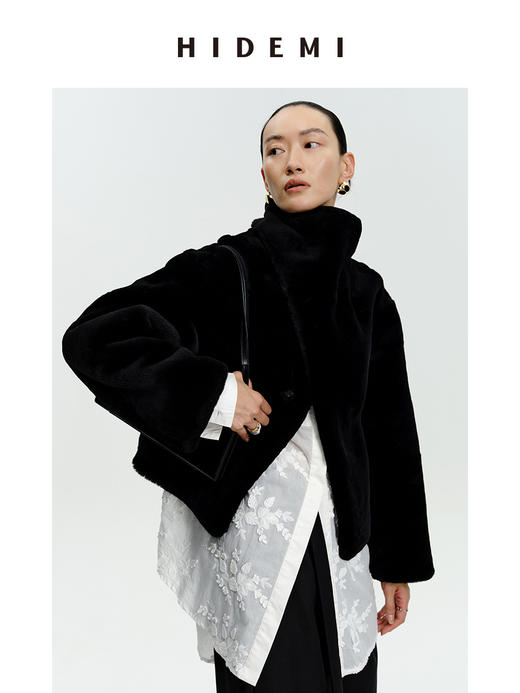 HIDEMI皮毛一体不对称立领设计感短款皮衣大衣 黑色/奶油紫 商品图7
