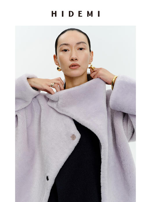 HIDEMI皮毛一体不对称立领设计感短款皮衣大衣 黑色/奶油紫 商品图2