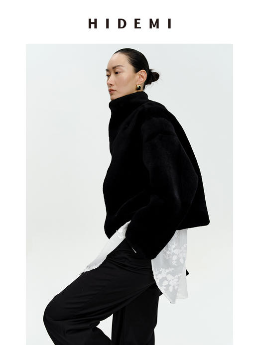 HIDEMI皮毛一体不对称立领设计感短款皮衣大衣 黑色/奶油紫 商品图9