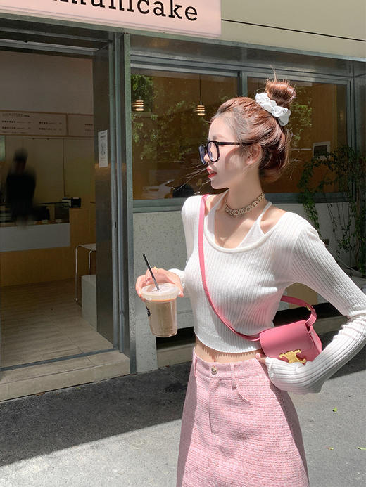 <曾小咸推荐>初秋小心机绑带挂脖设计感短款上衣 商品图5