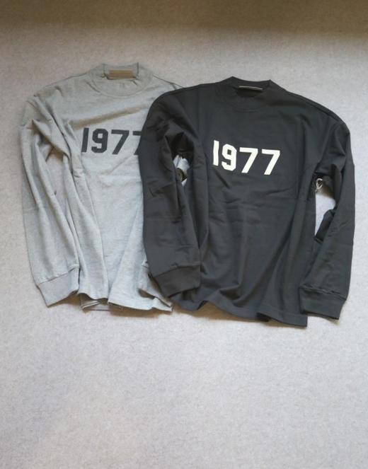 简单粗暴的 哈！情侣段 F0G 1977 第二季 半高领 廓形 长袖Tee 2色入 商品图0