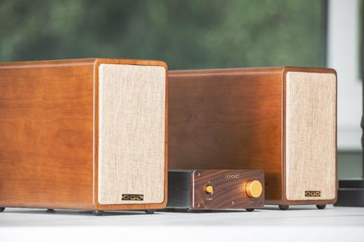 BS-5木色桌面蓝牙音响系统 商品图1