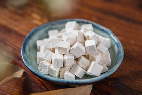 享有“四时神药”美誉的茯苓，怎么从大山走出来？