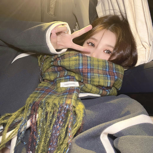 秋冬季新款复古绿色格子围巾女士韩版百搭时尚保暖披肩美式围脖 商品图3