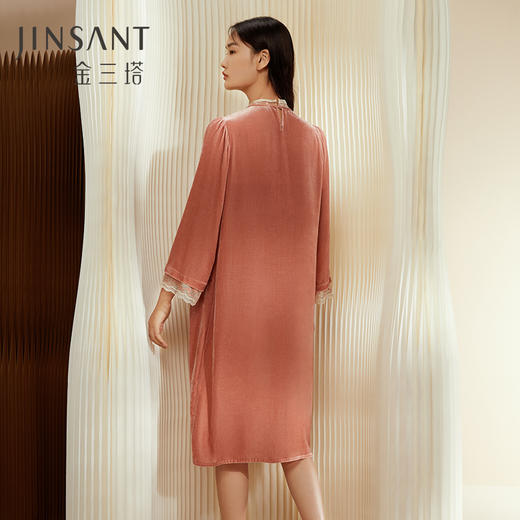 金三塔桑蚕丝丝绒 珍珠光泽 垂坠丝滑女士复古自在舒适睡裙家居服 YSFCD301 商品图1