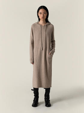 322工房悠闲羊绒裙女2022新款秋冬连帽宽松中长款针织长连衣裙子