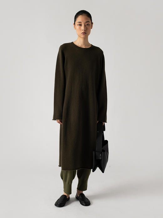 322工房极简造型纯羊绒高开叉连衣裙2022年秋冬款宽松长袖针织裙 商品图0
