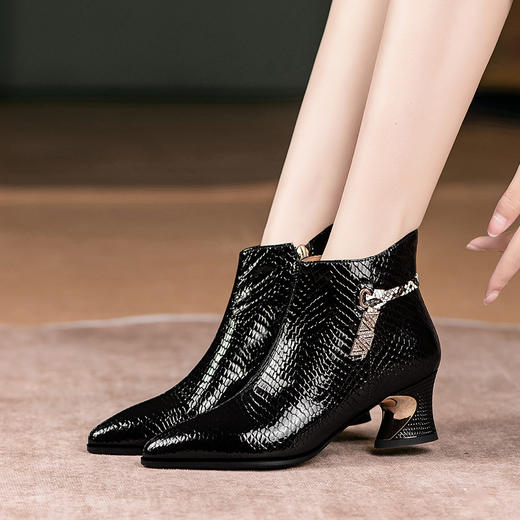 尖头及裸靴女，秋冬新款粗跟短靴JQR-G3622 商品图7