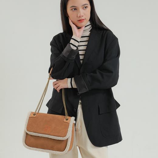 大都会艺术博物馆logo系列羊羔毛翻盖腋下包单肩包 商品图2