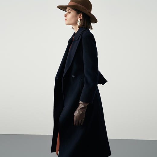 EITIE爱特爱冬季新款气质翻领中长款大衣外套7214925 商品图4