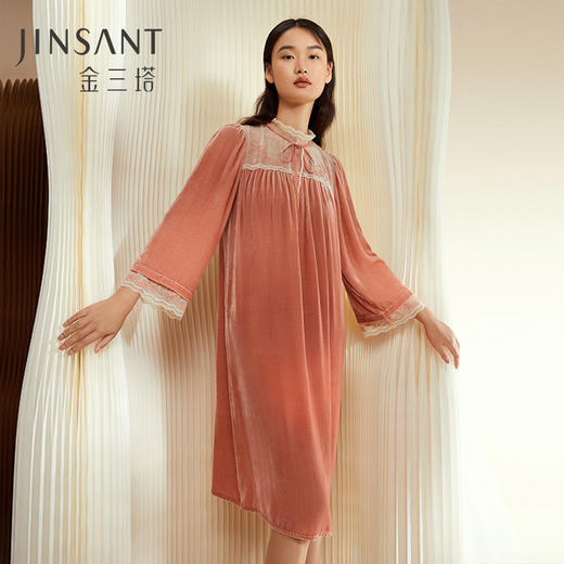 金三塔桑蚕丝丝绒 珍珠光泽 垂坠丝滑女士复古自在舒适睡裙家居服 YSFCD301 商品图0