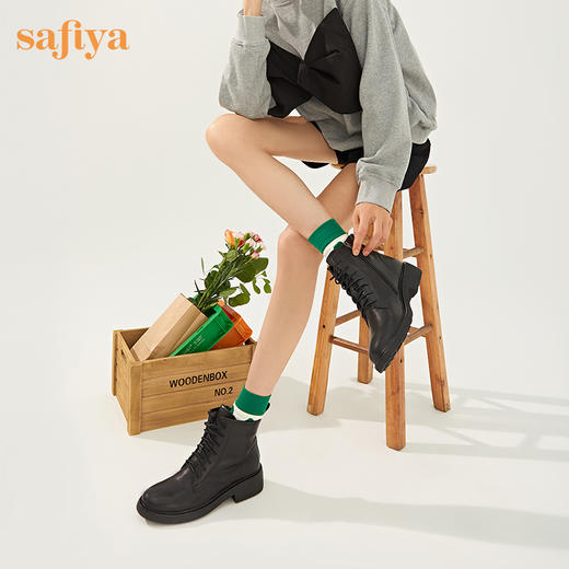 【春节不打烊】Safiya/索菲娅 英伦风百搭2022冬季新款圆头厚底侧拉链休闲短靴 SF24116079 商品图1