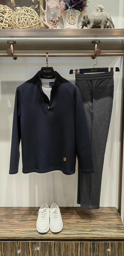 4F蒙帝菲尔卫衣 商品图0