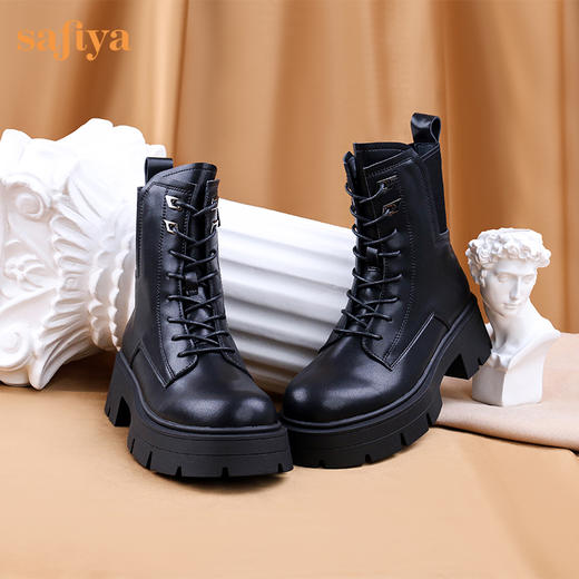 【春节不打烊】Safiya/索菲娅 商场同款2022年冬季新款英伦风机车拼接厚底系带马丁靴女 SF24116104 商品图5