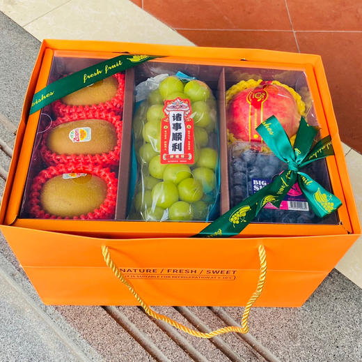 水果礼盒 根据时令水果会及时调整 商品图3