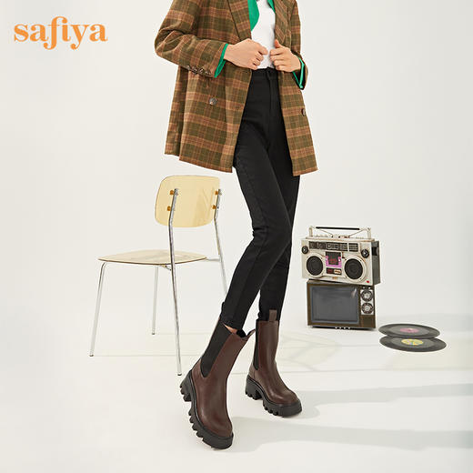 【新春秒杀】Safiya/索菲娅 潮流英伦风2022冬季新款高跟厚底复古真皮切尔西靴 SF24116180 商品图7