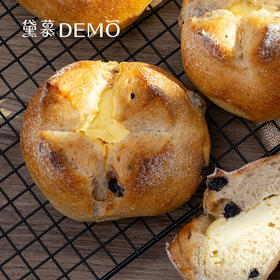 黑麦蓝莓乳酪 | Rye and blueberry cheese bread