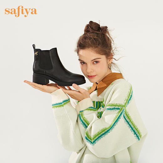 【春节不打烊】Safiya/索菲娅 款秋冬牛皮高跟2022冬季新圆头厚底切尔西烟筒靴SF24116046 商品图3