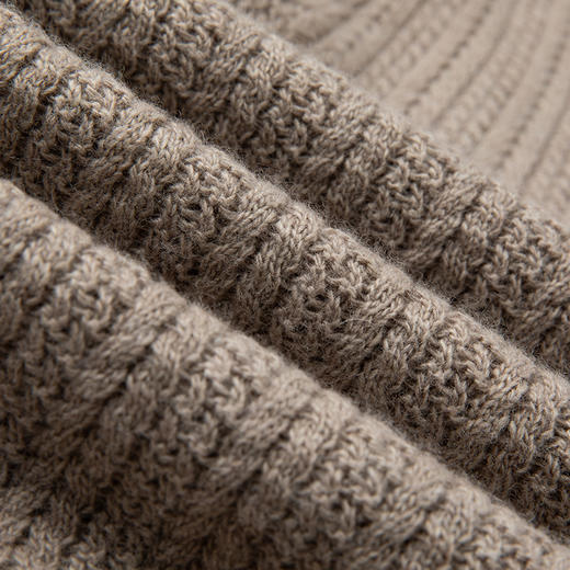 Famecoco范可儿女士毛衣圆领套头高弹加厚保暖羊毛针织衫F228DB021 商品图4