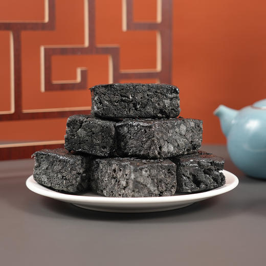 【休闲食品】宏德康 375g五黑奶盖沙琪玛 商品图1