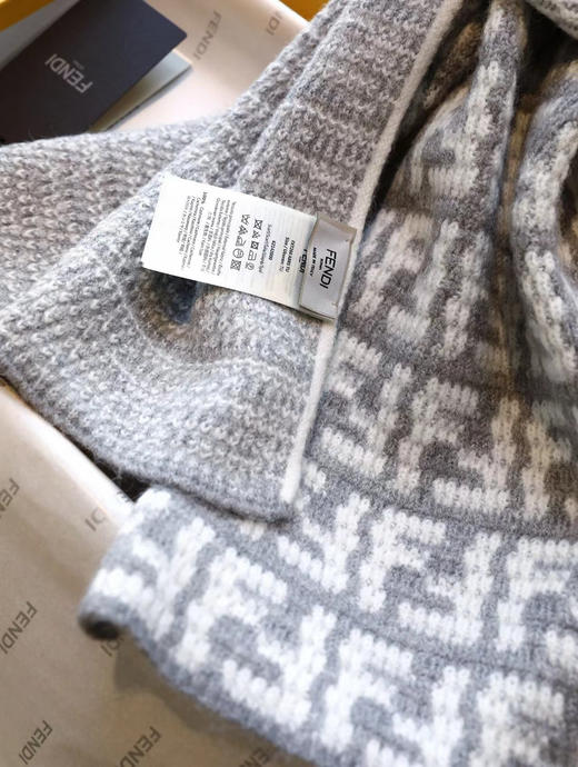 FENDI撞色字母-灰色 商品图5