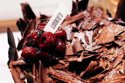 黑森林蛋糕，只用纯脂巧克力，进口酸樱桃。欢迎提前预定，当日订单或加急请拍下备注，我们会与您联系 商品图6