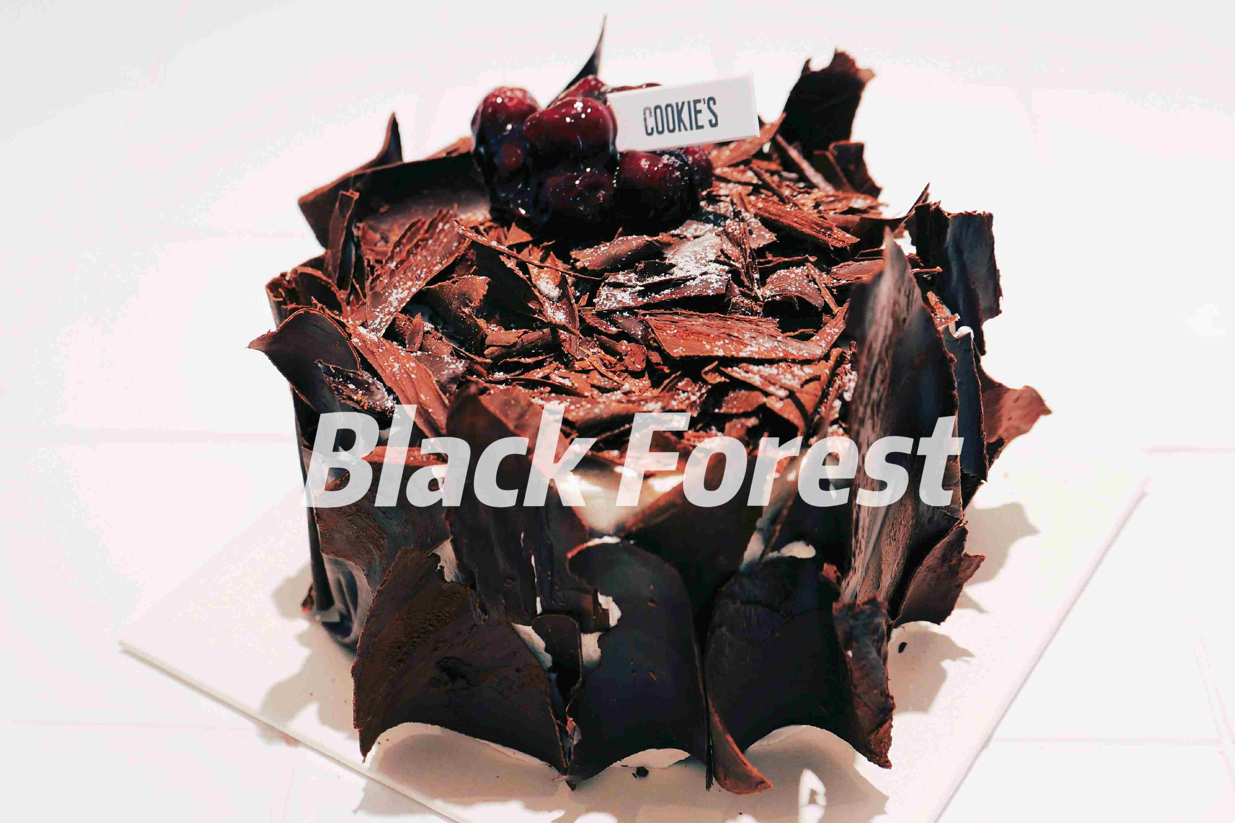 黑森林蛋糕，只用纯脂巧克力，进口酸樱桃。欢迎提前预定，当日订单或加急请拍下备注，我们会与您联系