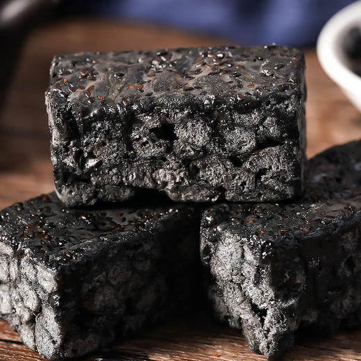 【休闲食品】宏德康 375g五黑奶盖沙琪玛 商品图2