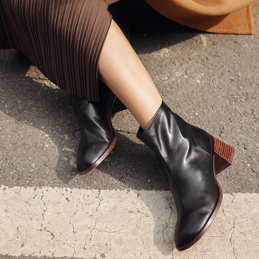 原价399秒杀99！！！弹力长短靴DK6862 胎牛皮短靴加绒BDX642001 商品图1