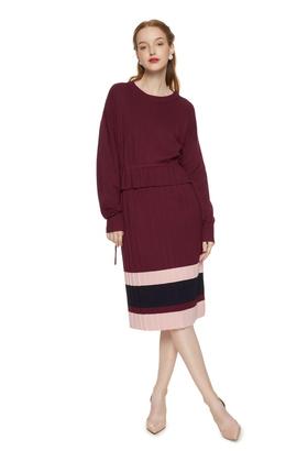 DOTACOKO 酒红色收腰针织连衣裙 7905