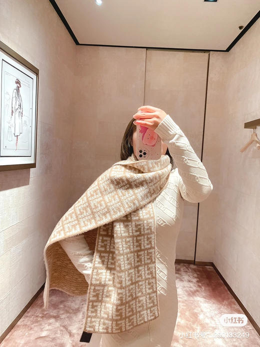 FENDI撞色字母-米色 商品图2