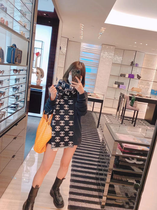 chanel专柜爆款围巾-灰色 商品图4