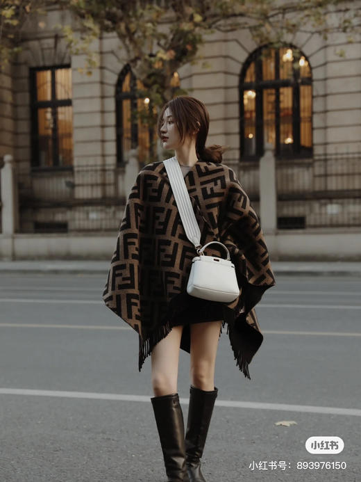 双面双色Fendi斗篷披肩 商品图5