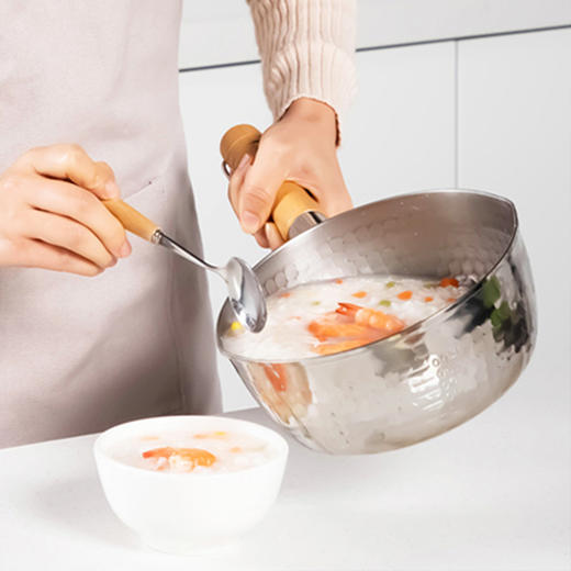 雪平锅 | 进口材质  超轻便 导热快 平底深锅 双侧锅嘴 更有效防止溢锅 商品图2