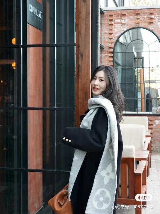 Lv手缝羊绒围巾-灰色 商品图3