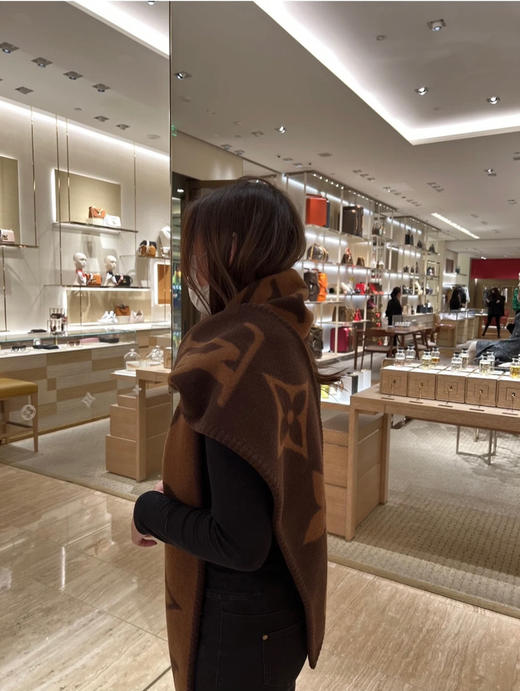 LV手缝羊绒围巾-咖色 商品图1