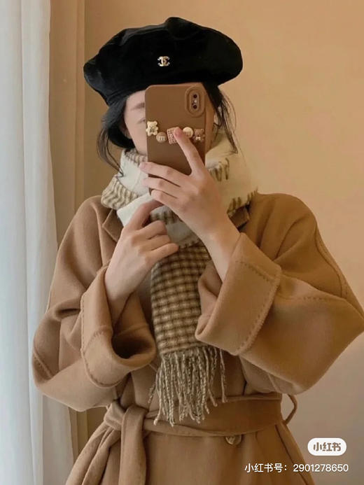 FENDI 芬迪最新格纹款围巾 商品图4