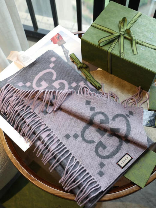 Gucci羊绒围巾-粉紫 商品图2