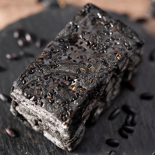 【休闲食品】宏德康 375g五黑奶盖沙琪玛 商品图3