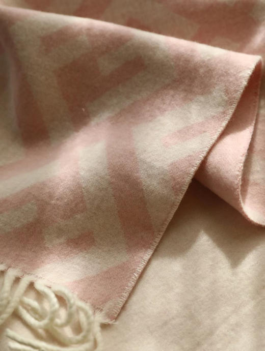 Fendi2022新款围巾-粉色 商品图7