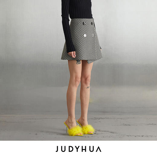 JUDYHUA 黑白格纹装饰扣半裙 商品图1