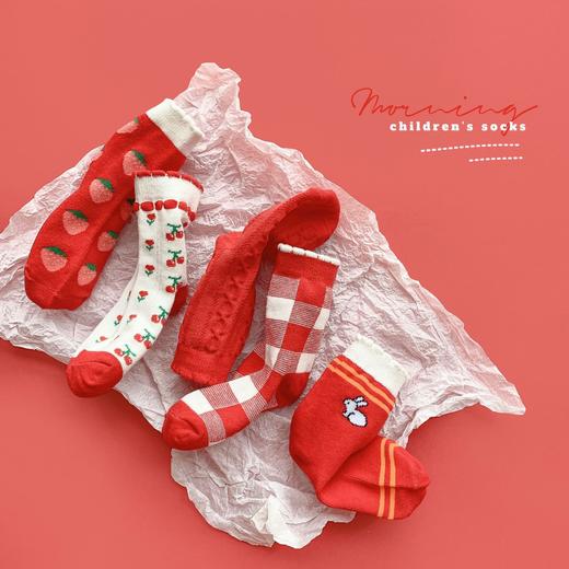 孙姑娘5双装儿童袜子3-12岁秋冬新款可爱红色袜中筒袜男女童学生运动袜 商品图1