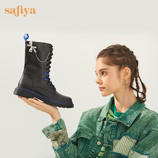 【春节不打烊】Safiya/索菲娅 潮酷设计感2022冬季新款小众撞色系带厚底马丁靴 SF24116055 商品图0