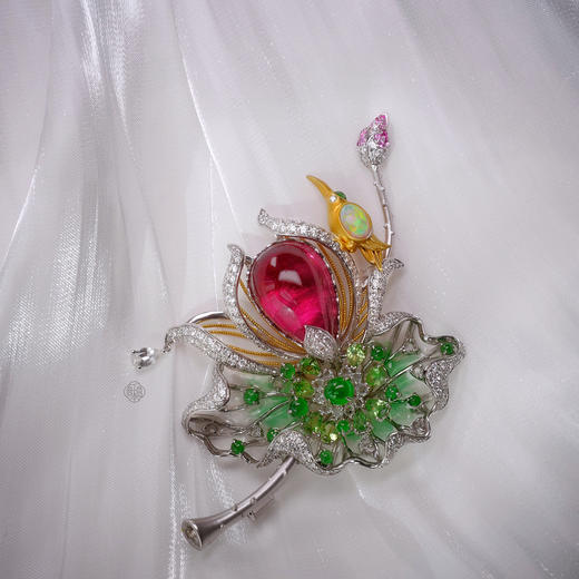 龢盒原创 青荷翠鸟，18k金镶满钻碧‬玺翡‬翠宝石大‬胸针 商品图1