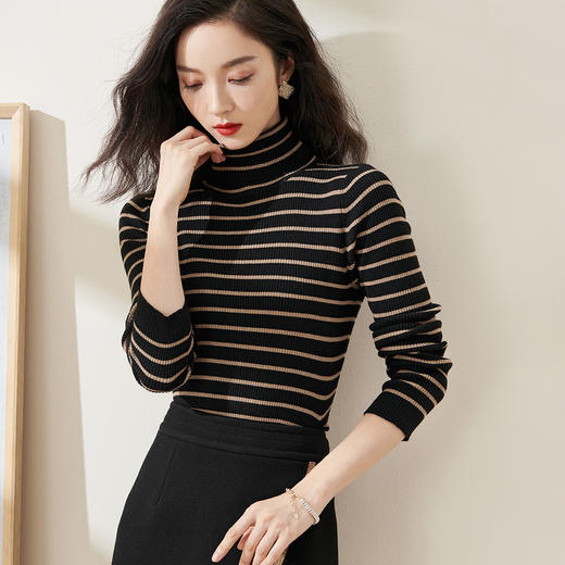 C位条纹针织衫 复古黑棕条纹 米思阳2025秋冬新款针织衫修身高圆领长袖毛衣女2541 商品图0