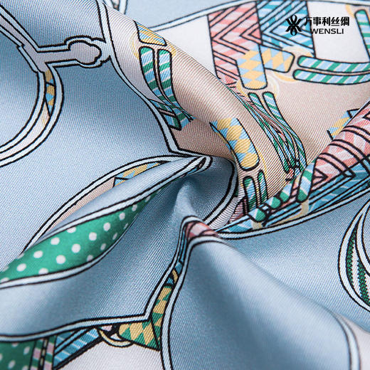 WENSLI/万事利 双面印花小方巾-空白格 商品图2