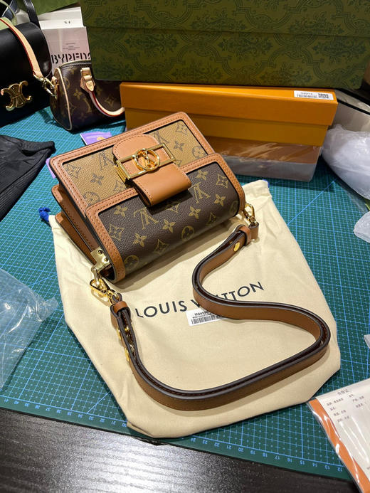 Lv 达芙妮 商品图3