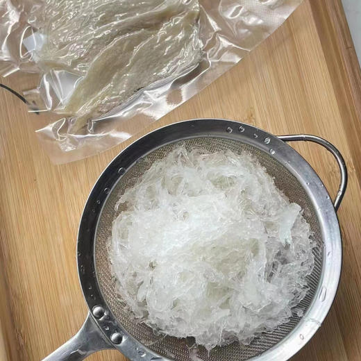 马来西亚进口溯源码精品大燕条  |  今天给大家推荐一款性价比超高的溯源码大燕条，安全放心高品质，手工挑毛， 干爽无刷胶，无漂白无粘碎，干净 ，浓稠，发头好， 比起燕盏更实惠，自吃首选~ 商品图4