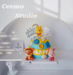 迪士尼 维尼熊跳跳虎小猪皮结